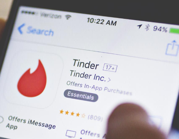 Tinder Turns to AI Matching Amid Declining Users and Revenue – Online ...